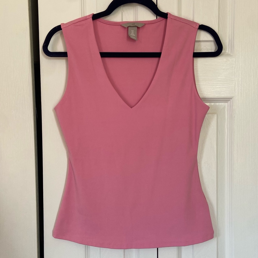 H&M Pink V-Neck Tank Top, Women’s size S
